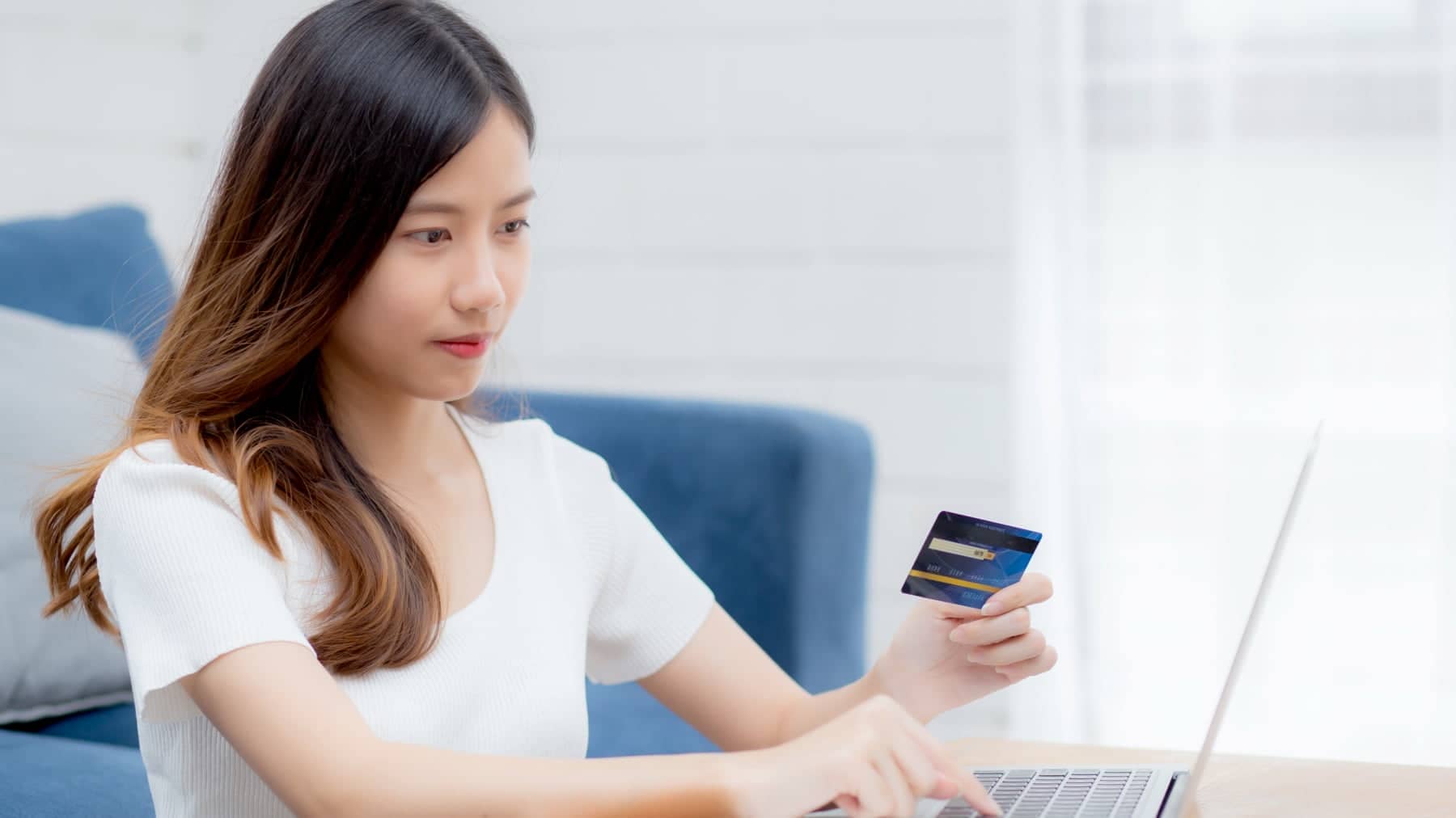 信用卡小白必看！信用卡年費查詢、減免技巧一次教給你